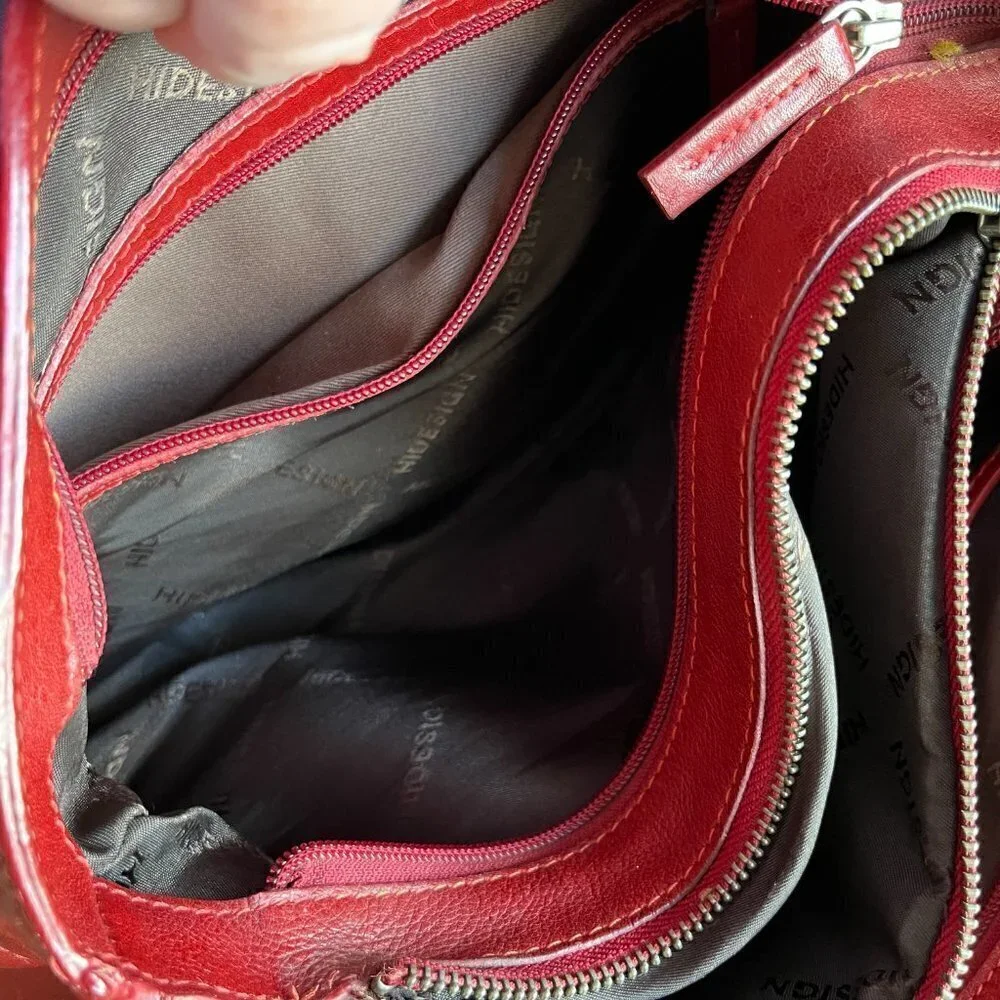 Hidesign East West Leather Shoulder Bag - Marsala RED